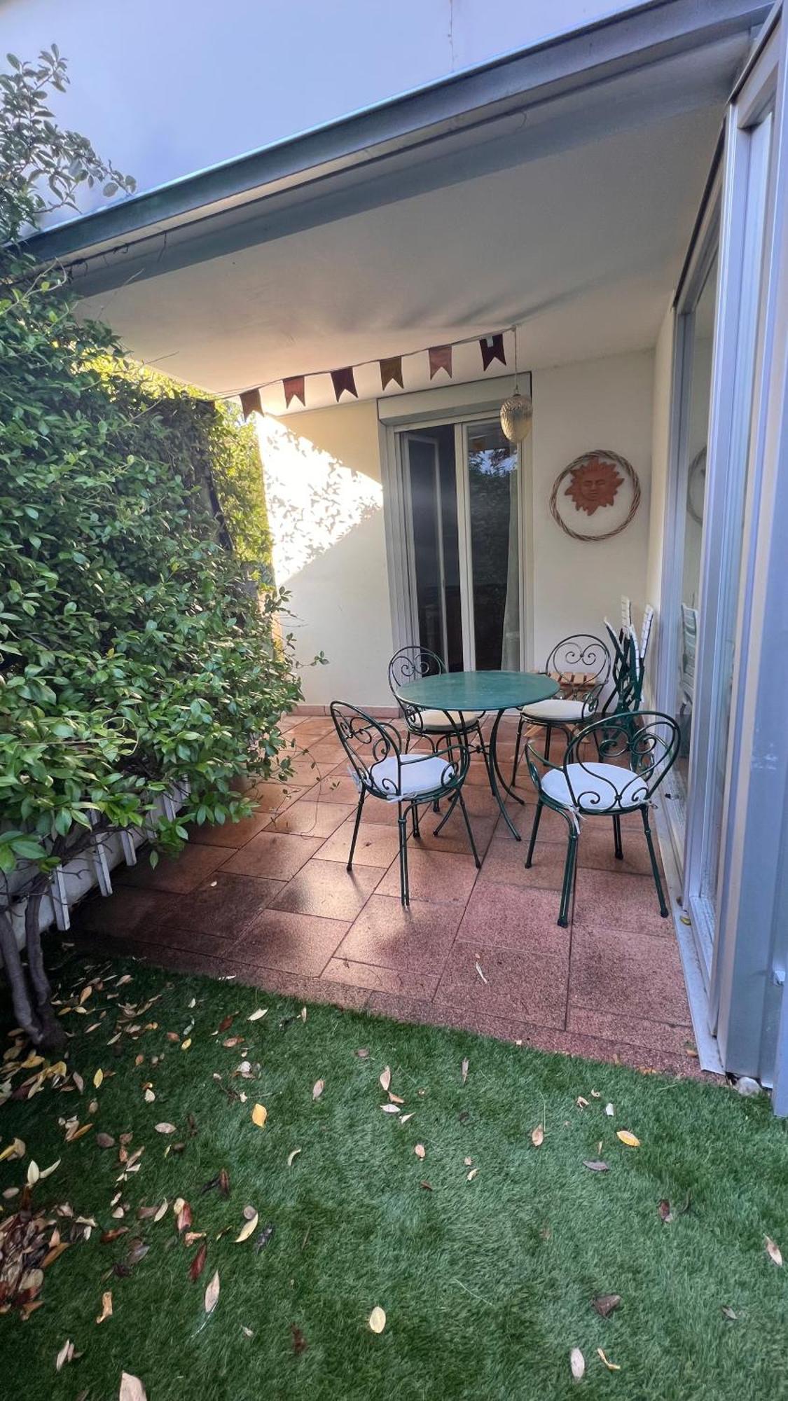 Garden Suite Больцано Экстерьер фото
